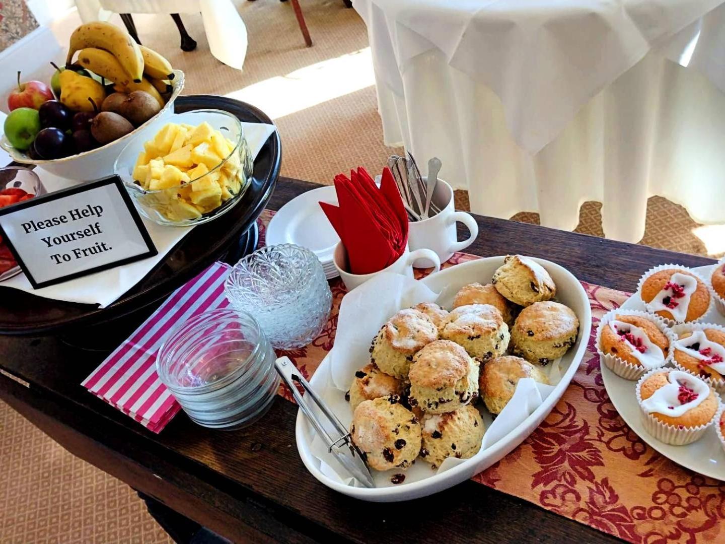 Chough'S Nest Hotel Линтон Экстерьер фото