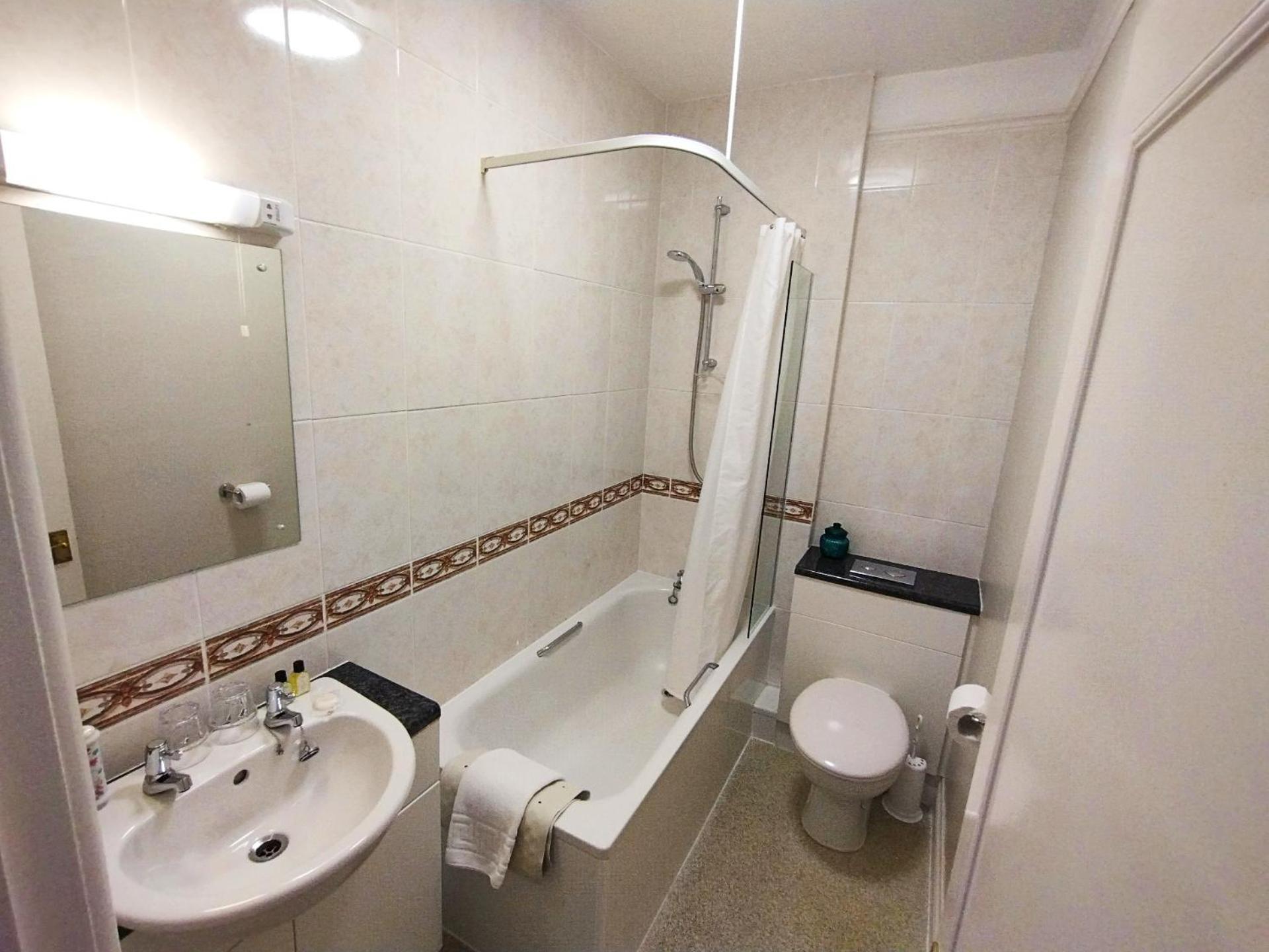 Chough'S Nest Hotel Линтон Экстерьер фото